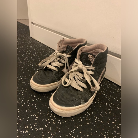 Vans off the wall high top shoes women’s/girls size 5 pink black skate shoe - Picture 3 of 4